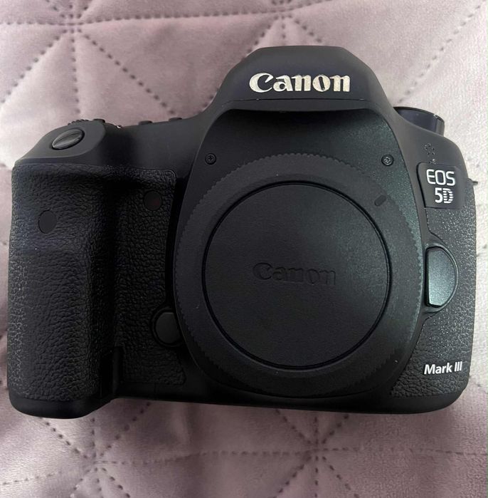 Canon 5 d mark III. body