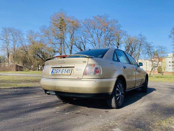 AUDI A4 B5 SEDAN 1.8+ Gaz /Pełna dokumentacja/ klimatronik