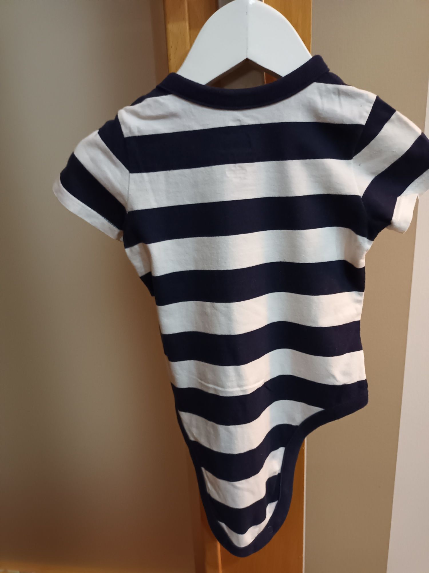 Babygrow Gap manga curta 18-24meses