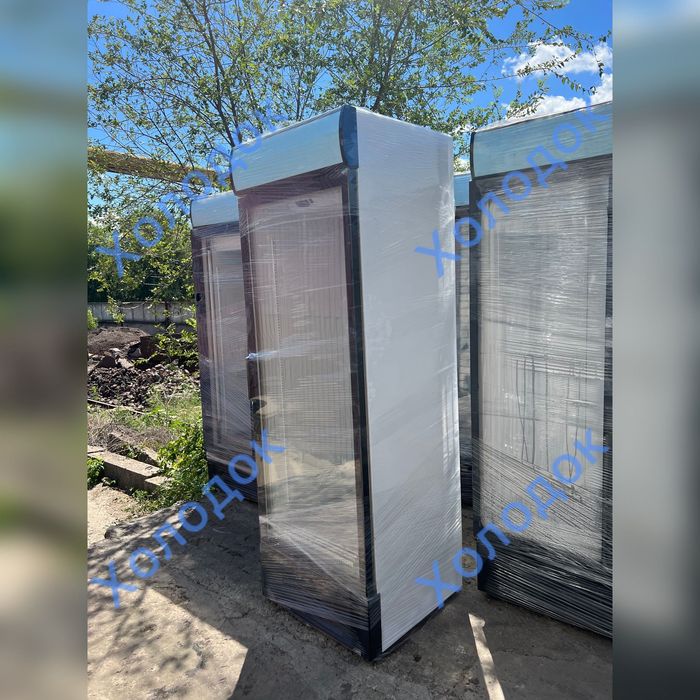 Оборудование холодильное Шкафы Витрины Лари БУ Торговые Витрины