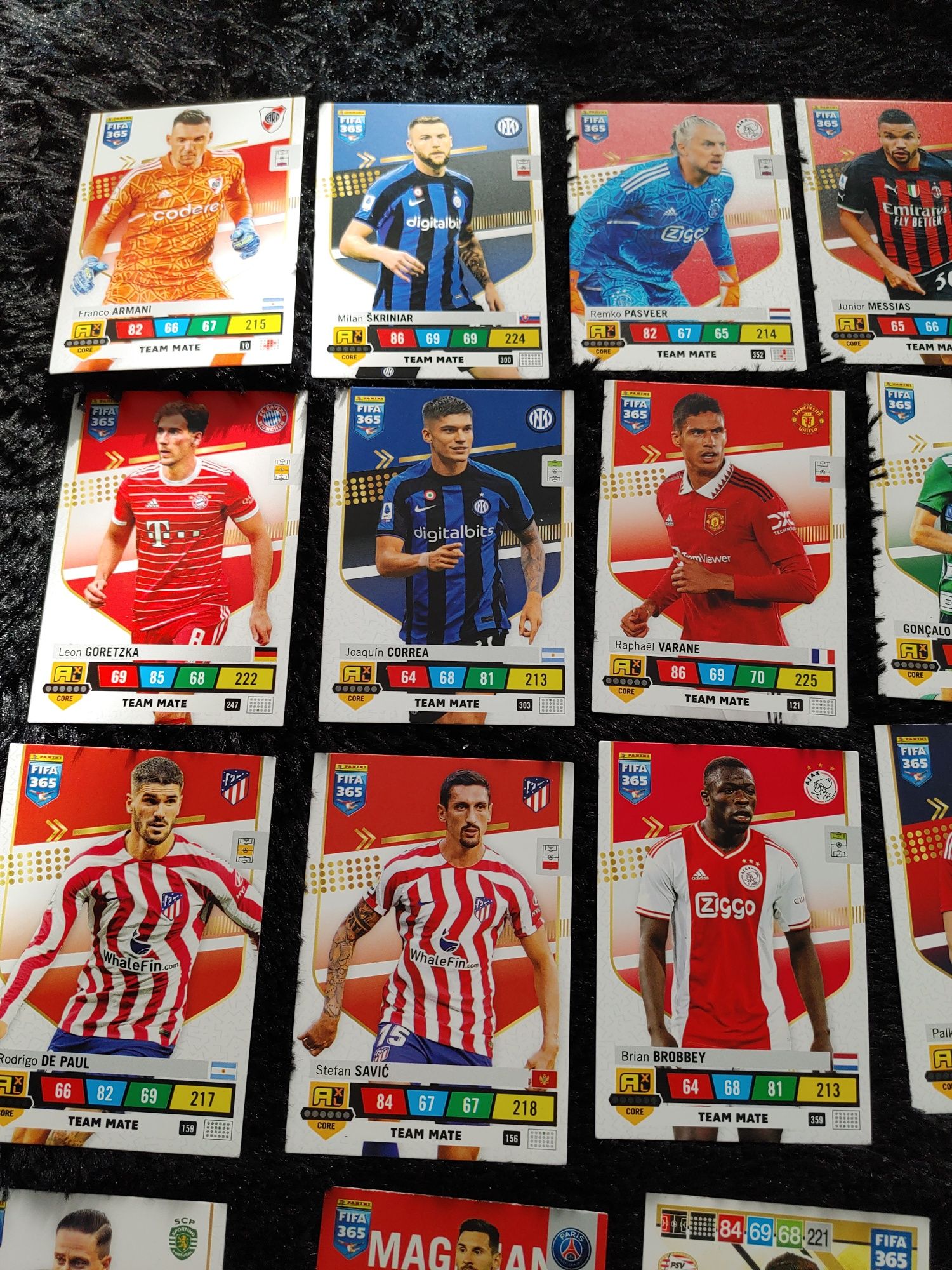 Karty piłkarskie nowa kolekcja Fifa 365