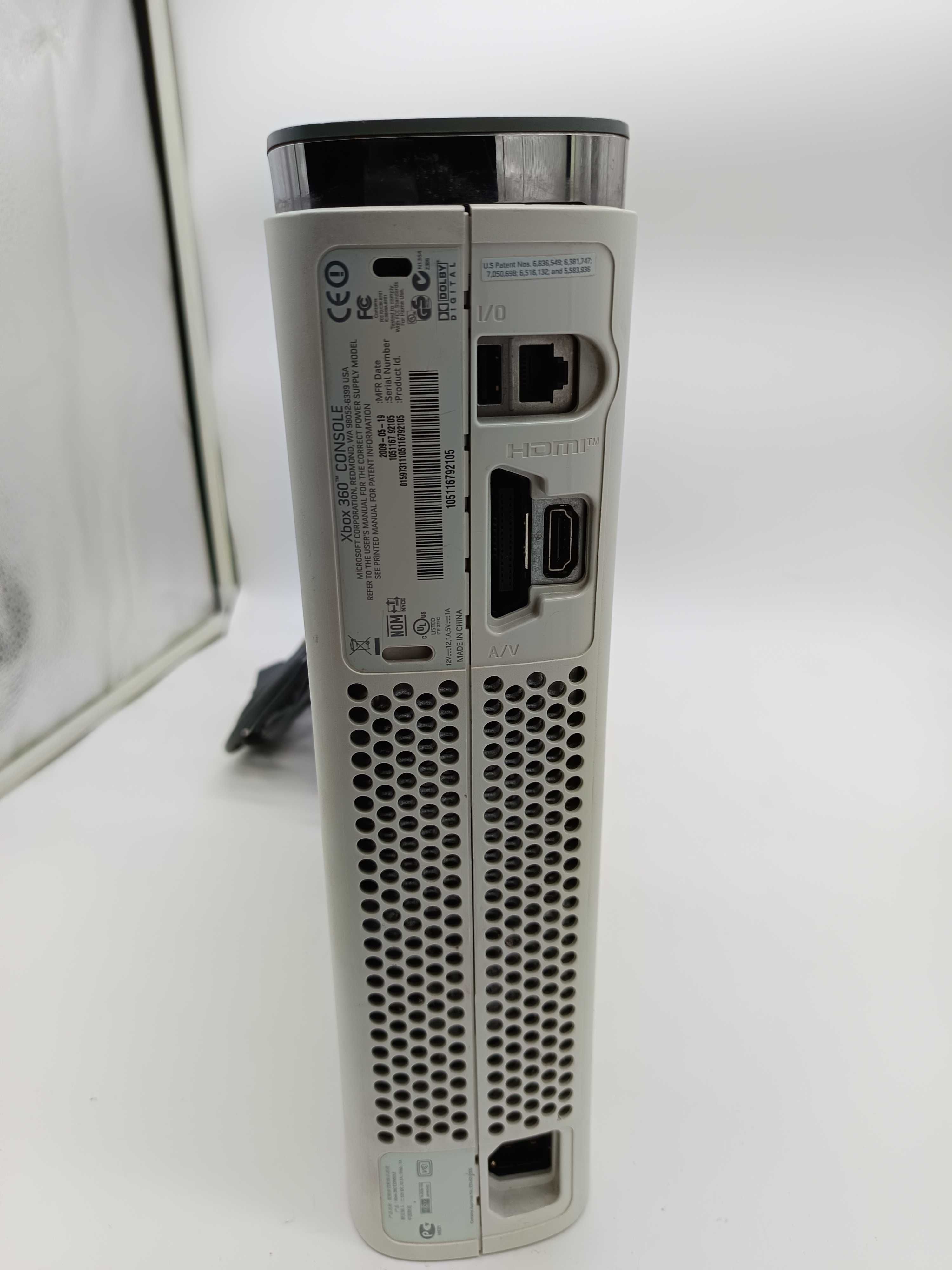 Konsola Microsoft Xbox 360 15 GB biały + gry + pad