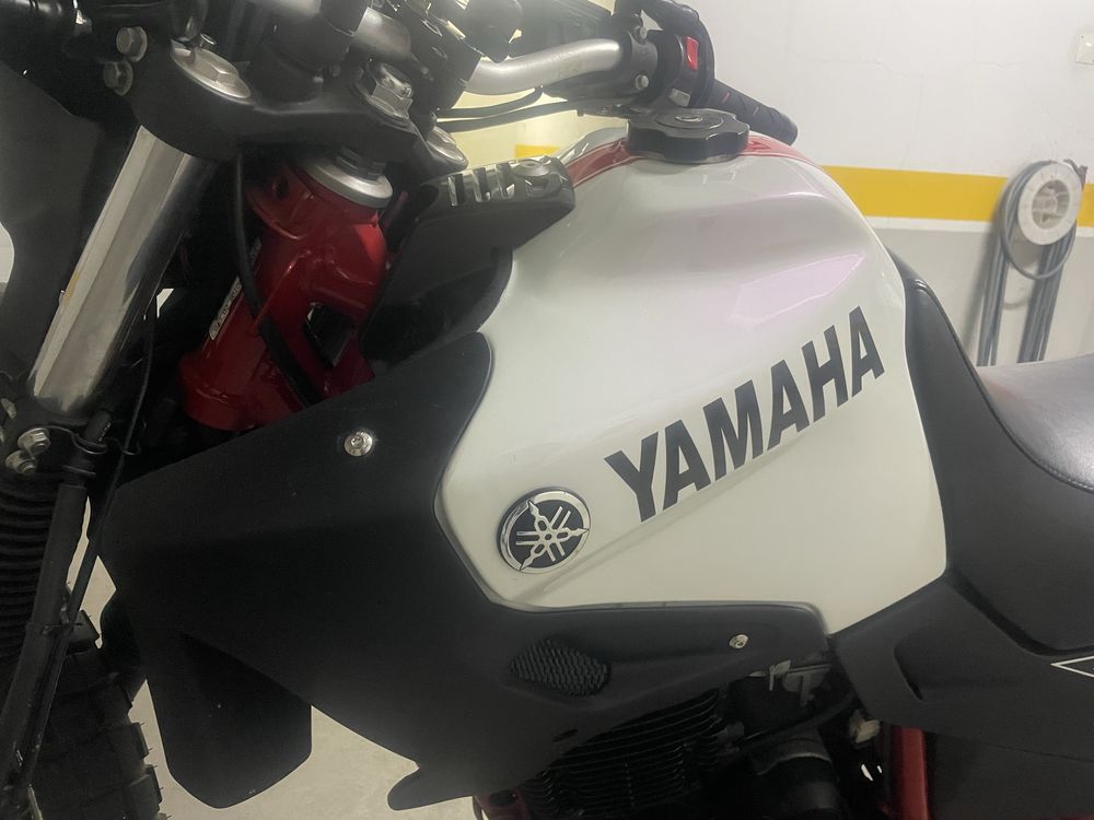 Yamaha XT 600 4pt ano 2000