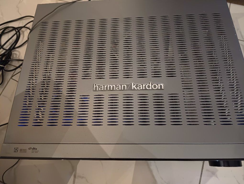 Sprzedam amplituner Harman/ Kardon AVR 132r