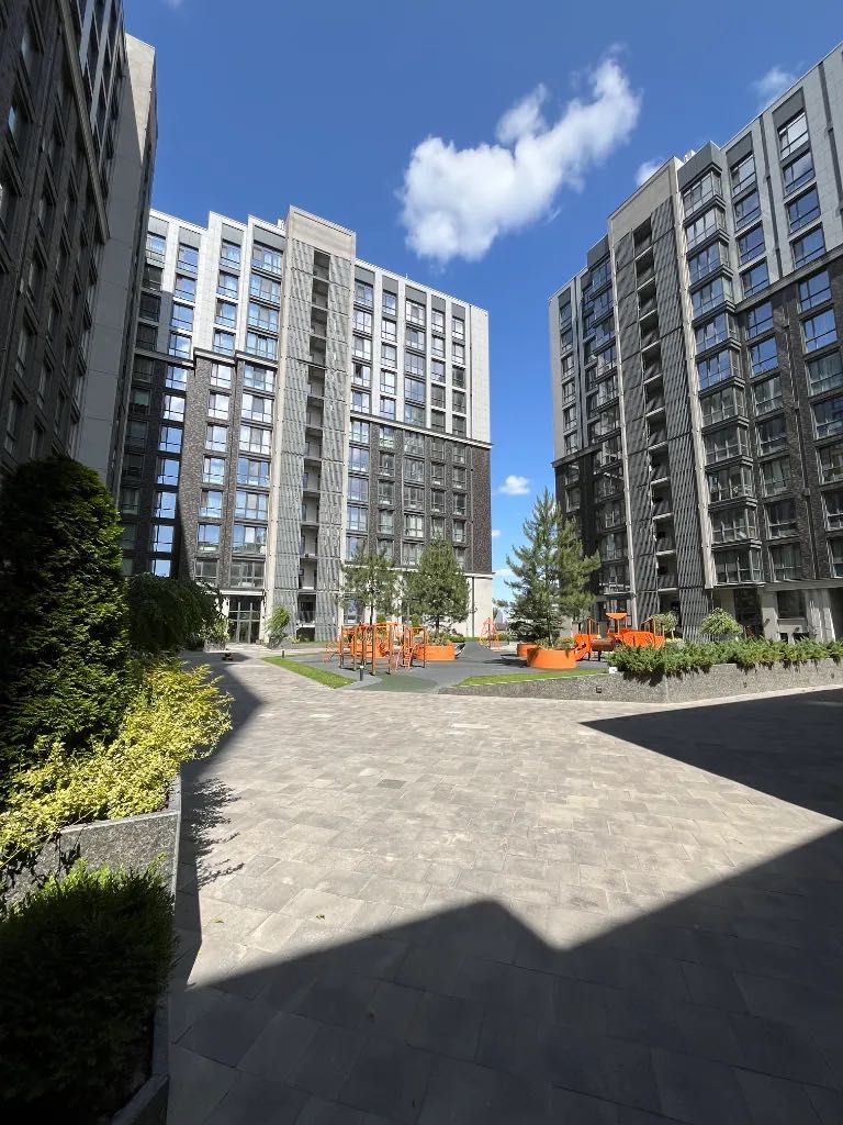 Продам 2Х кім квартиру ЖК Женева