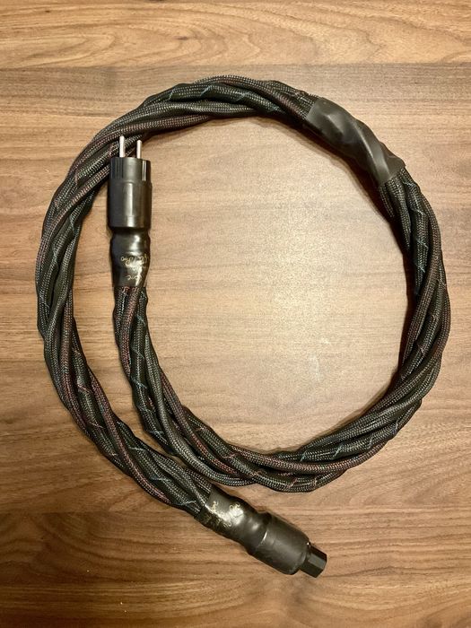 Kabel zasilający Solid Core Audio No 1 pro
