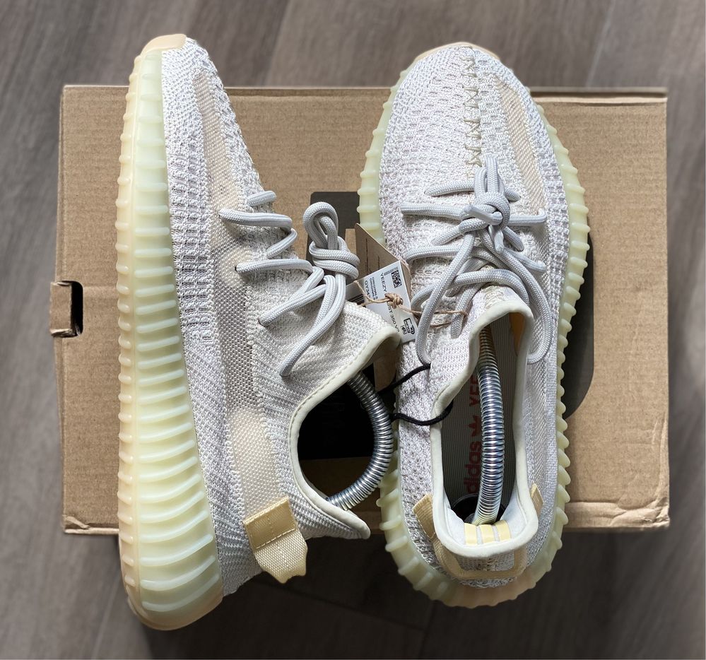 Yeezy 350 us6,5 Light оригинал adidas 500 Изи 39 slide boost new nb