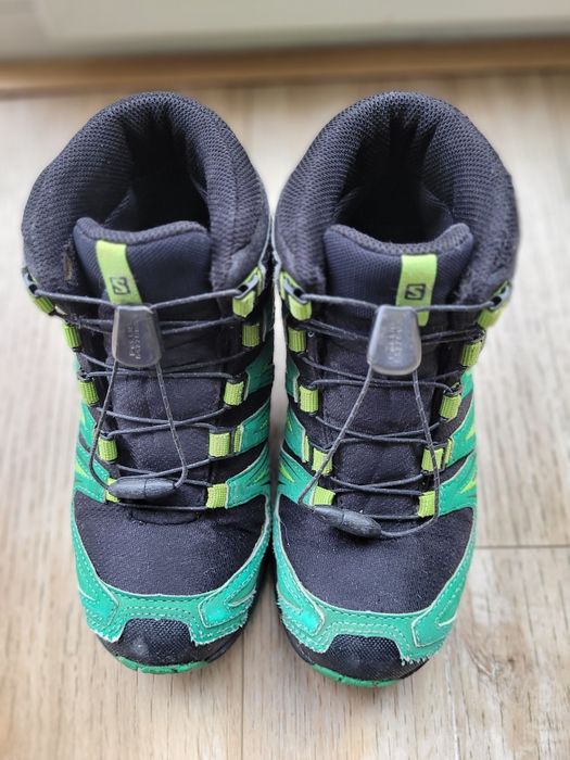 Salomon r.32 buty trekkingowe na jesień/zimę.