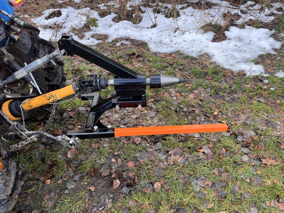 Łuparka do drewna rębak świdrowa do metrów 2 w 1 na wom fi 170