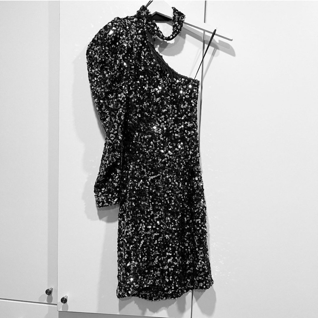 Asymetryczna sukienka Zara cekiny edycja limitowana