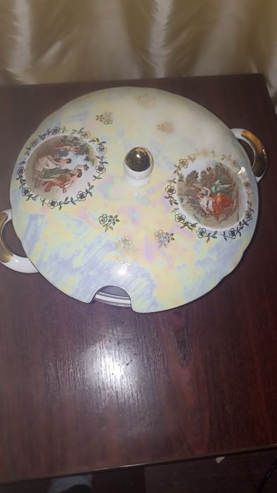 Столовый сервиз Мадонна,ГДР,фарфор,24 предмета