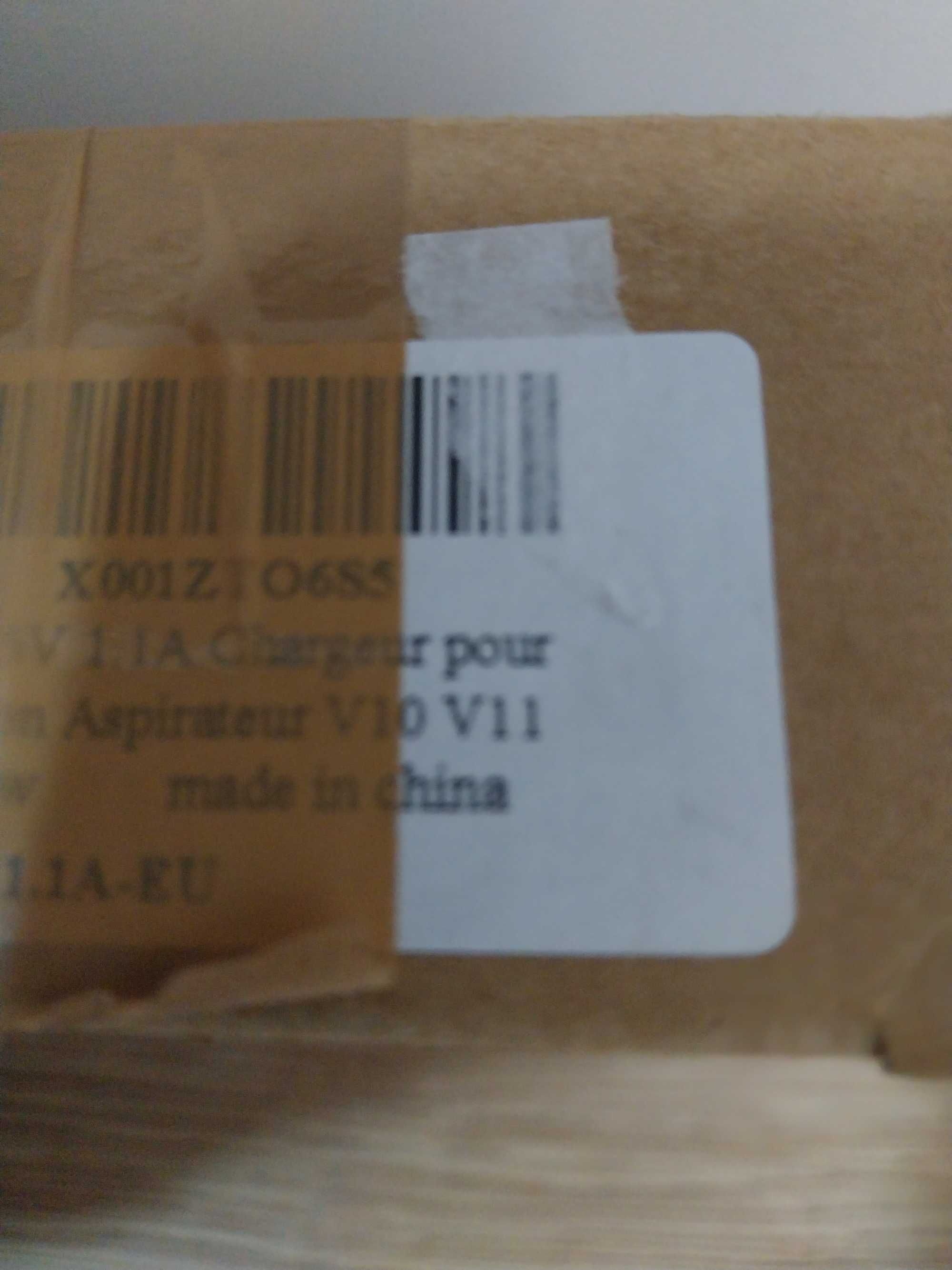 Ładowarka zasilacz Dyson v10 v11 30,45V