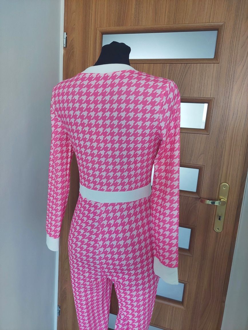 Długi kombinezon różowy okazjonalny wieczorowy imprezowy elegancki