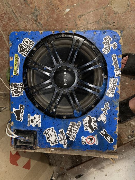 Продам сабуфер prology