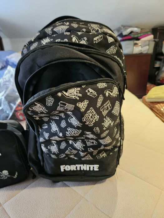 Mochila e lancheira térmica Fortnite