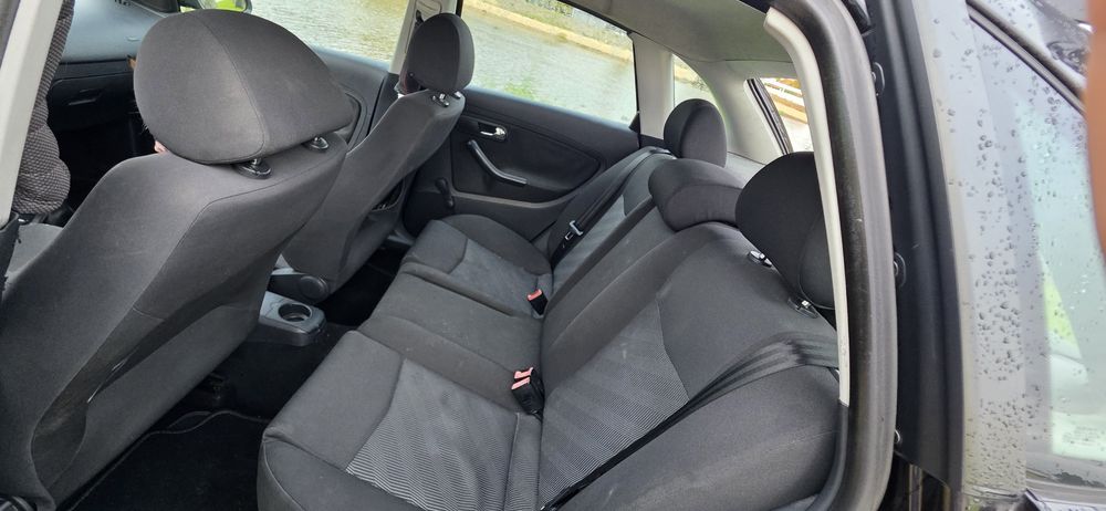 Seat Ibiza 1.4 TDI – Extras – Revisões Feitas – IMPECÁVEL”