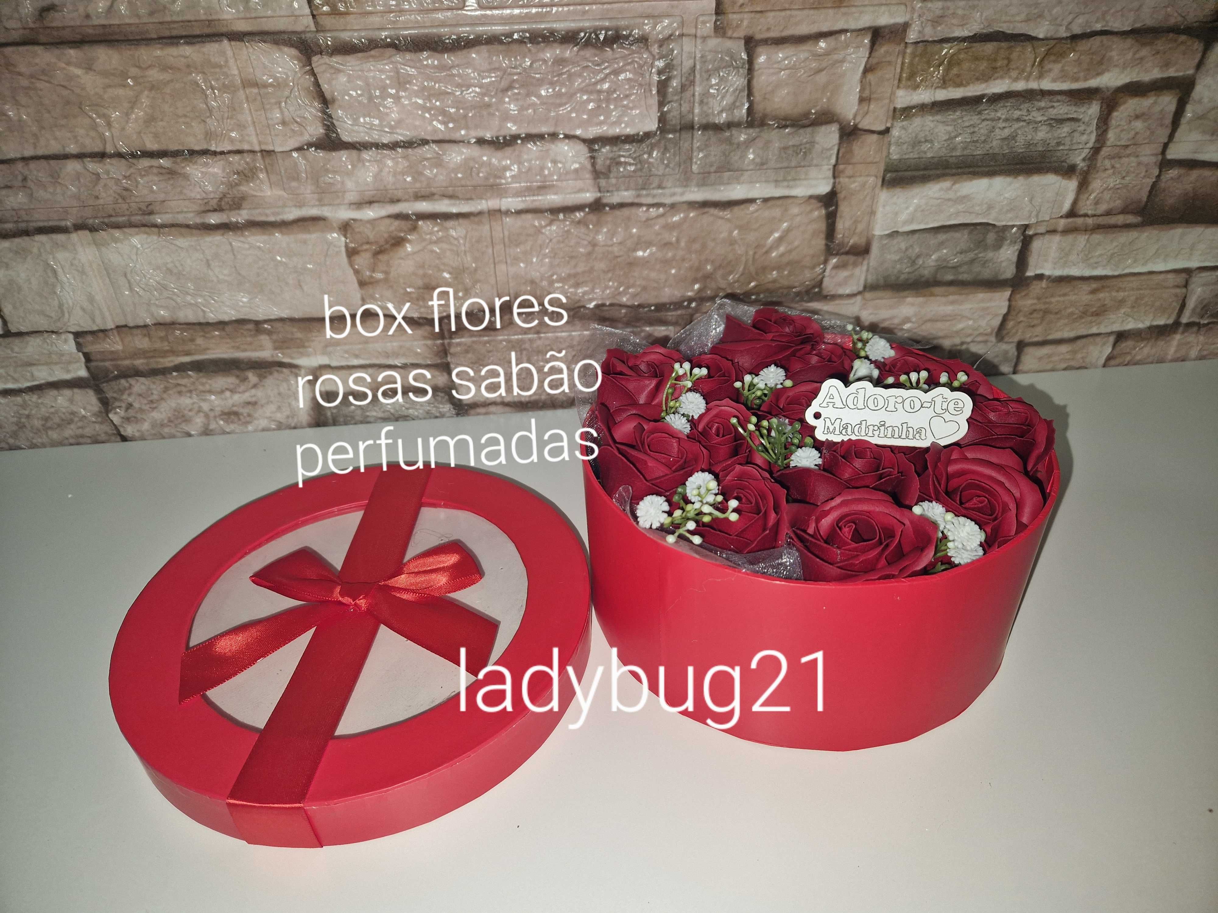 Box de rosas de sabão