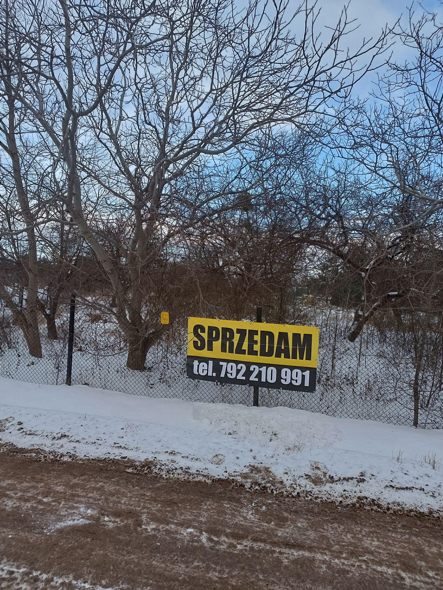 Sprzedam działkę