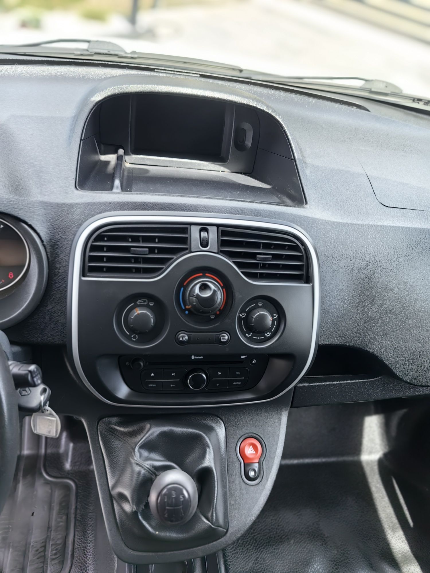 Renault kangoo 2016r 1.5 DCI 90 koni 176 tys km