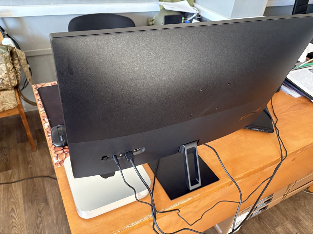 Продам macmini m1 8/512 з монітором Mi