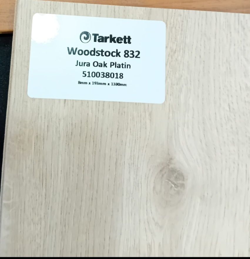 Chão flutuante Tarkett Woodstock - Jura Oak PLATIN