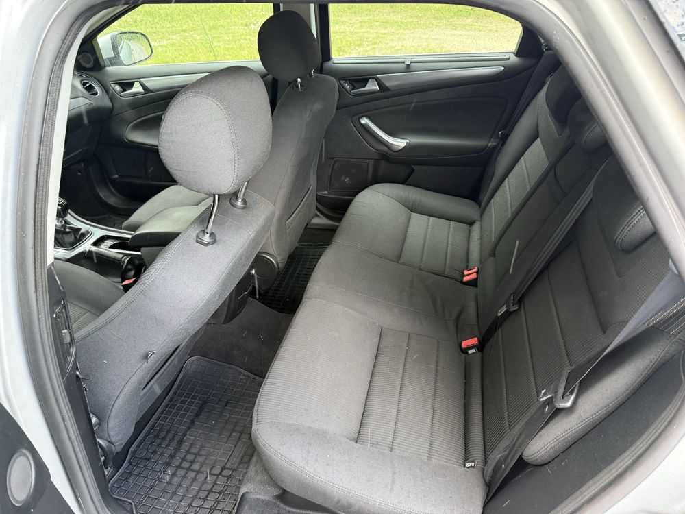 Ford mondeo mk4 2.0d