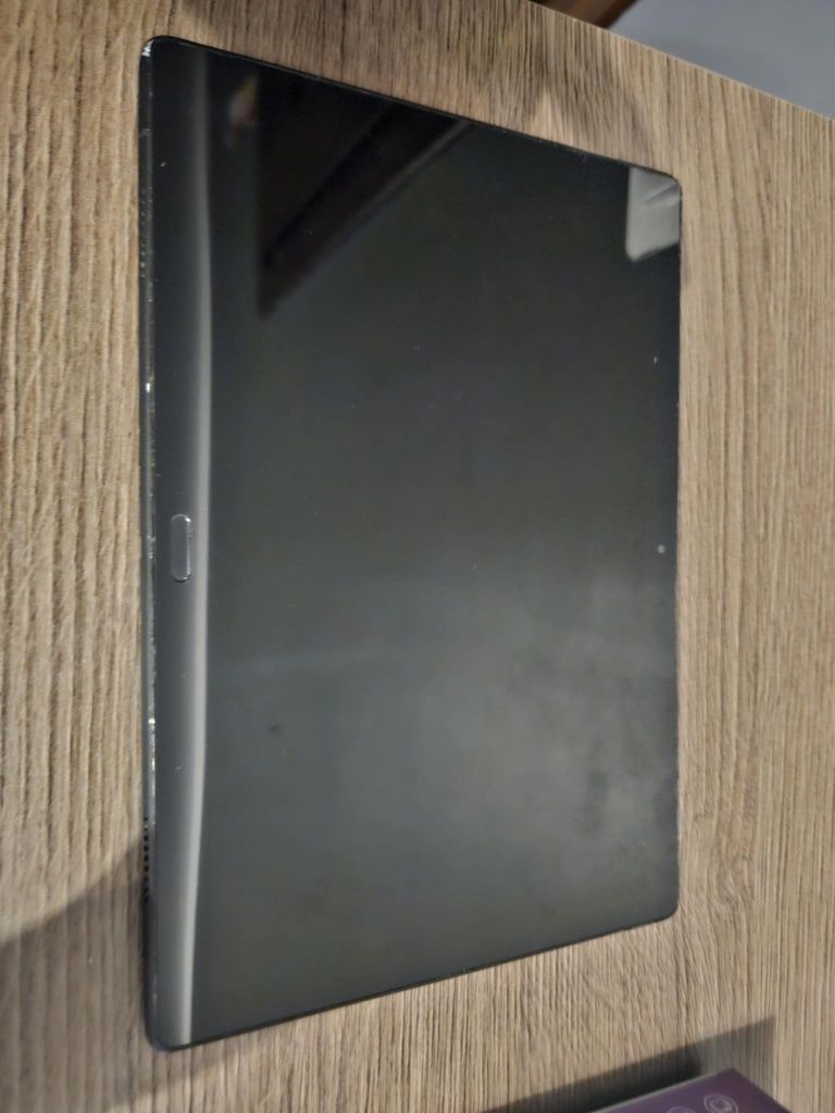 Tablet Lenovo TB-X705F