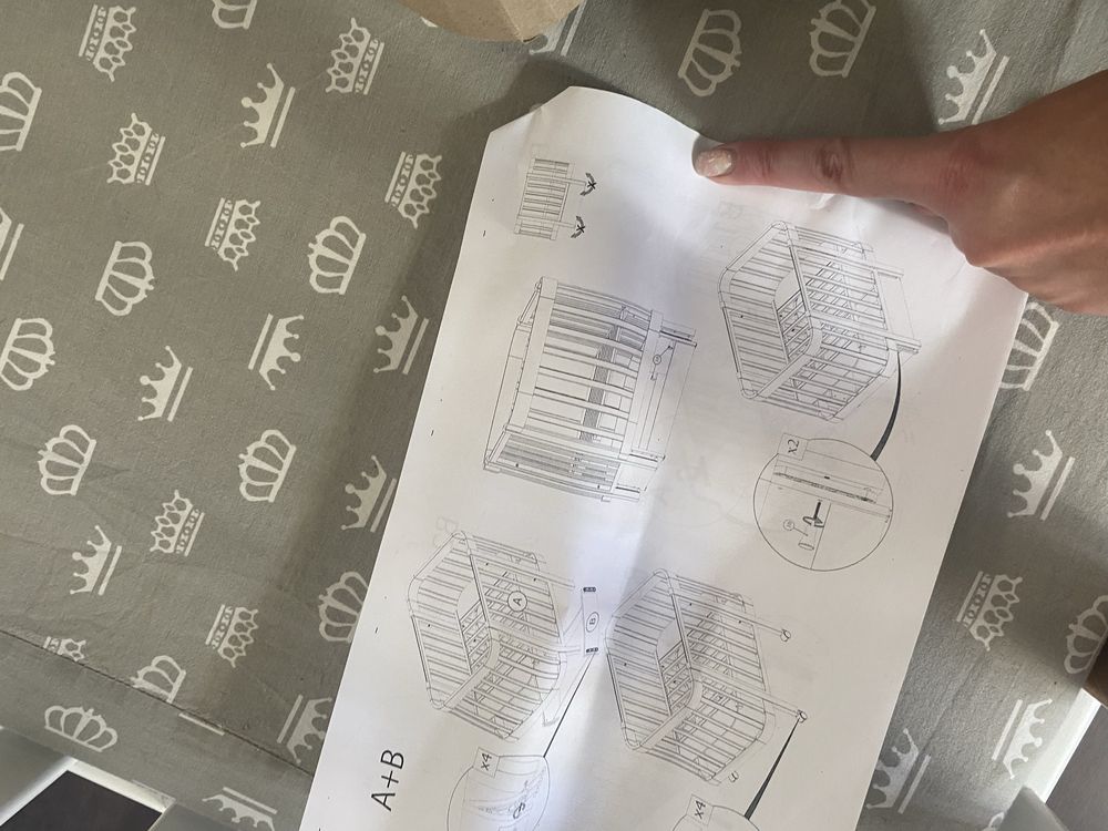 Дитяче ліжечко з матрасом