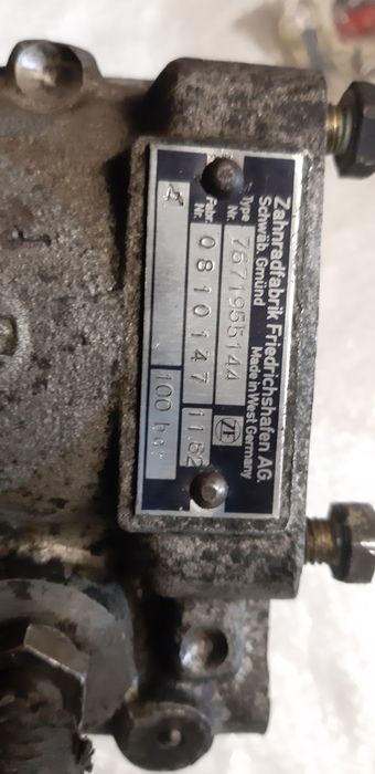 Насос гідропідсилювача