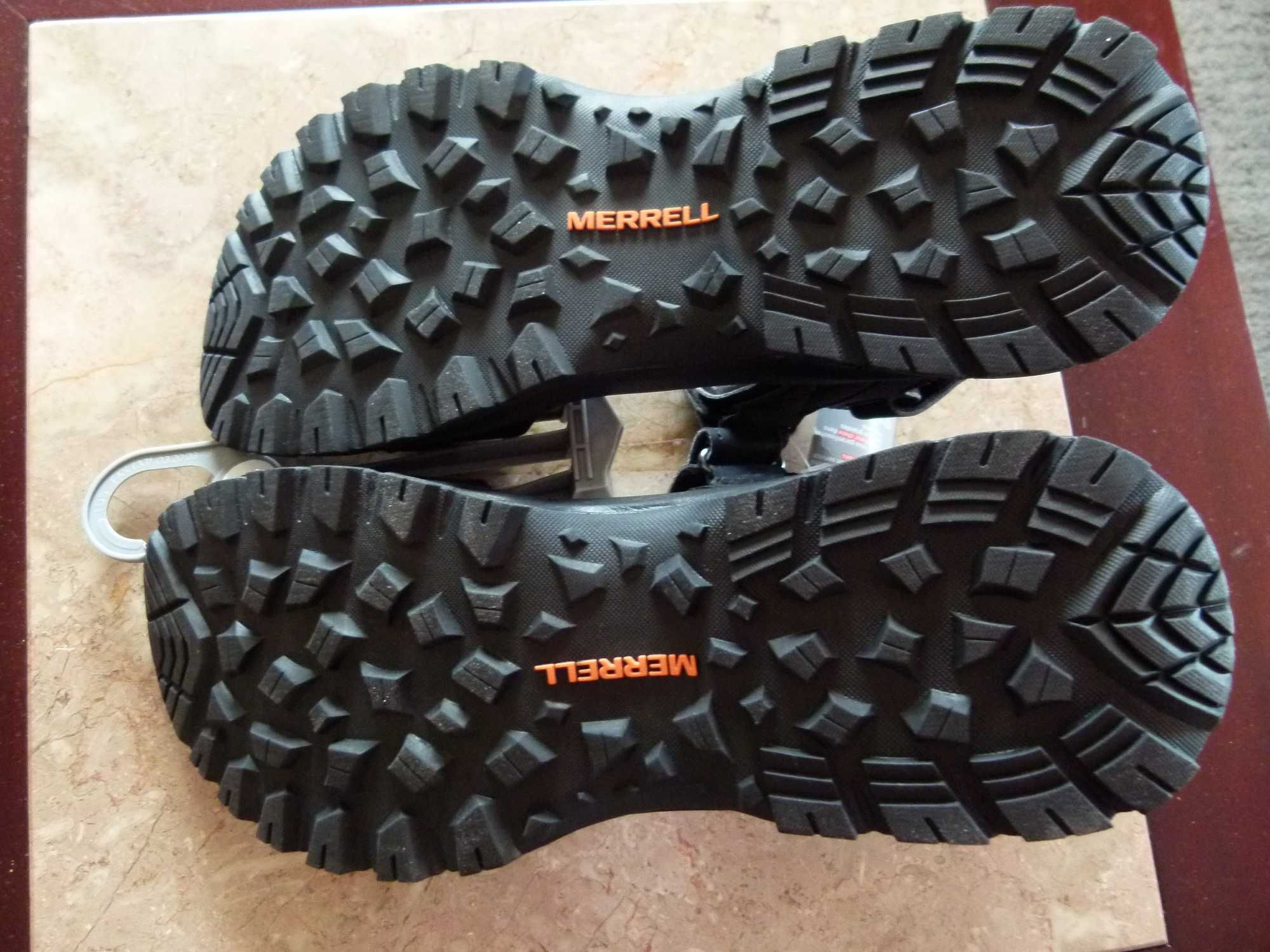 sandalias Merrell novas com etiqueta tam 43