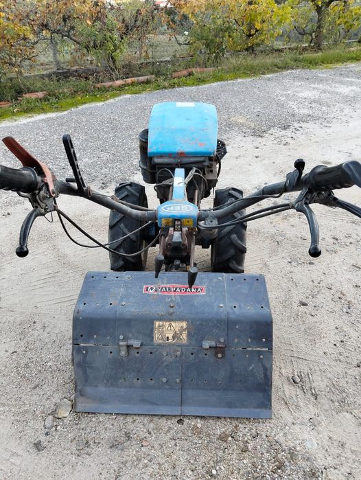 Motocultivador lombardini com frese