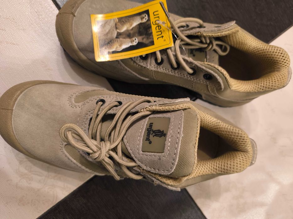 Продам чоловіче спец взуття,літне ,з захищеним носком