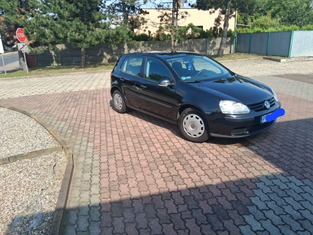 Volkswagen Golf 1.6 mpi
