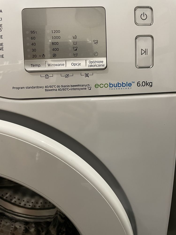 Pralka Samsung Ecobubble WF60F4EFW2W