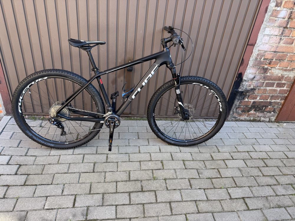 Rower Cube reaction one gtc 29 XT Di2 Carbon Karbo