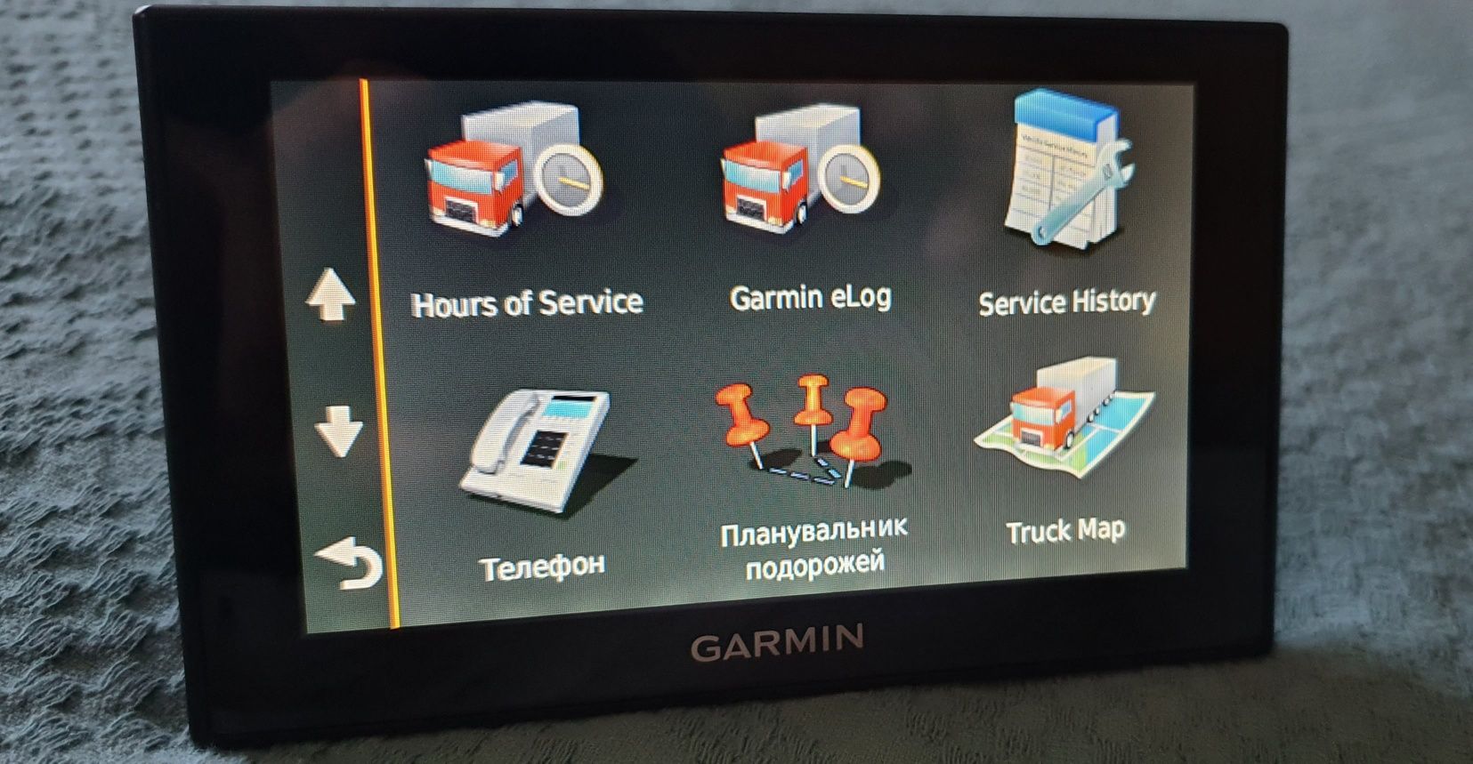 Garmin Dezl 570 (5") TRUCK.  Навігатор для Вантажівки.