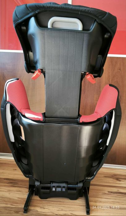 Fotelik samochodowy Recaro Monza Nova Evo Isofix 15-36 kg.