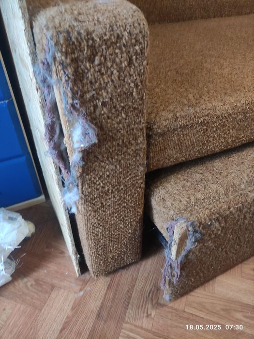 Продам угловой диван