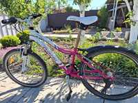 Велосипед. рожевий/ білий princess  intenzo 24