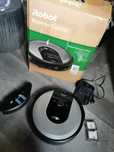 Robot sprzątający Roomba i8
