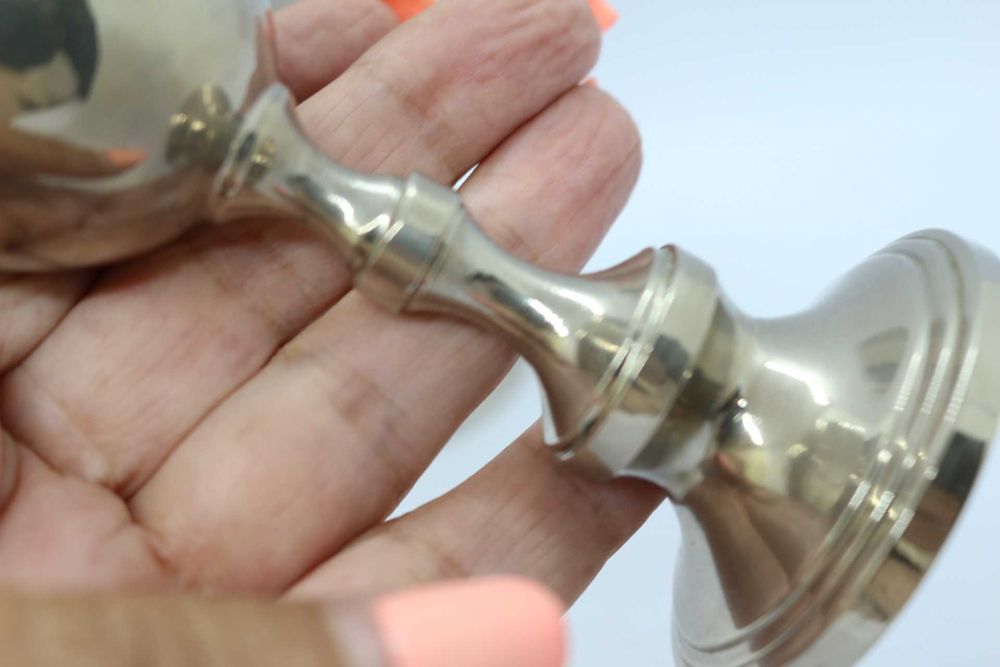 2 Copos com pé marcados EPNS em Prata Estrangeira