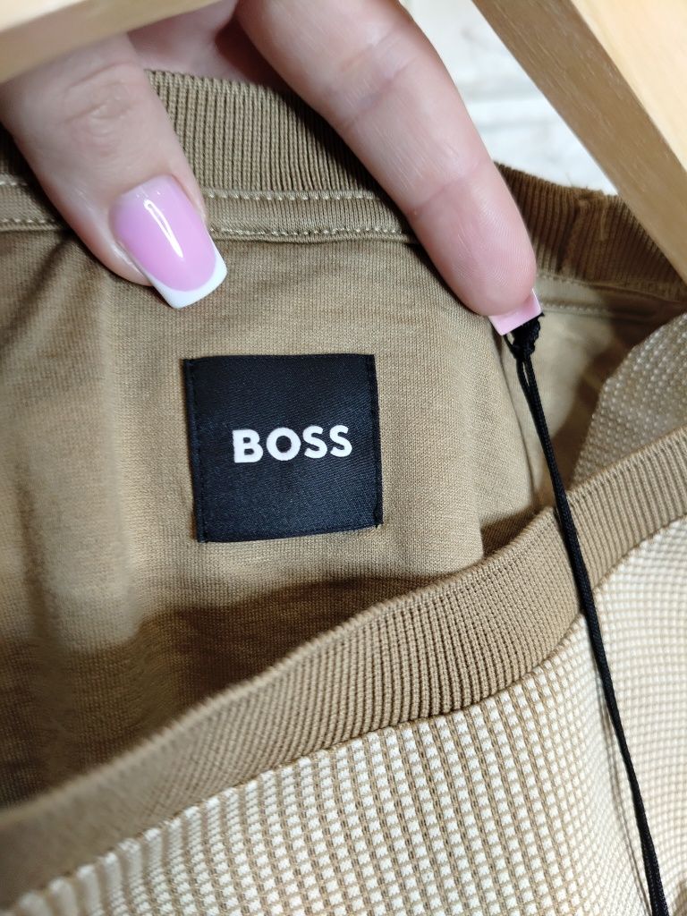 Чоловіча оригінальна футболка Hugo Boss L