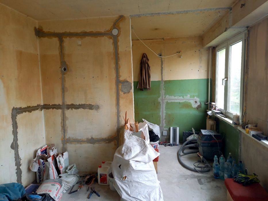 Malowanie, tapetowanie, remonty, wykończenia wnętrz,  montaż  paneli