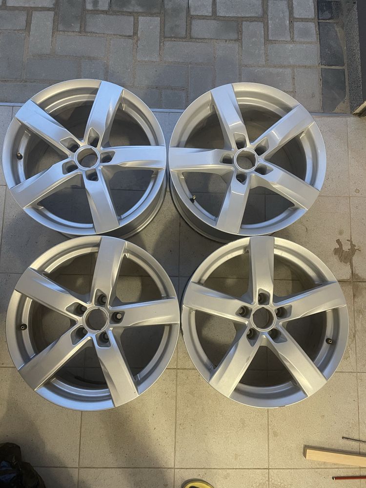 Felgi 17 audi 5x112 et26