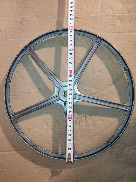 Шкив барабана стиралки Whirpool AWO/D 10541