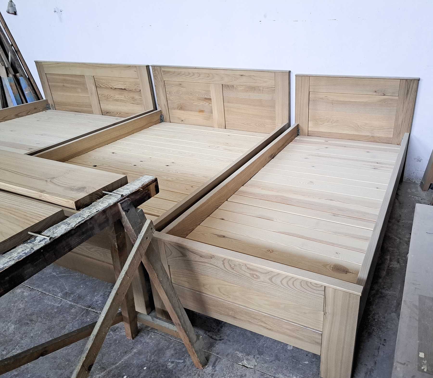Łóżko drewniane dębowe jesionowe masywne lite drewno taborety stołki