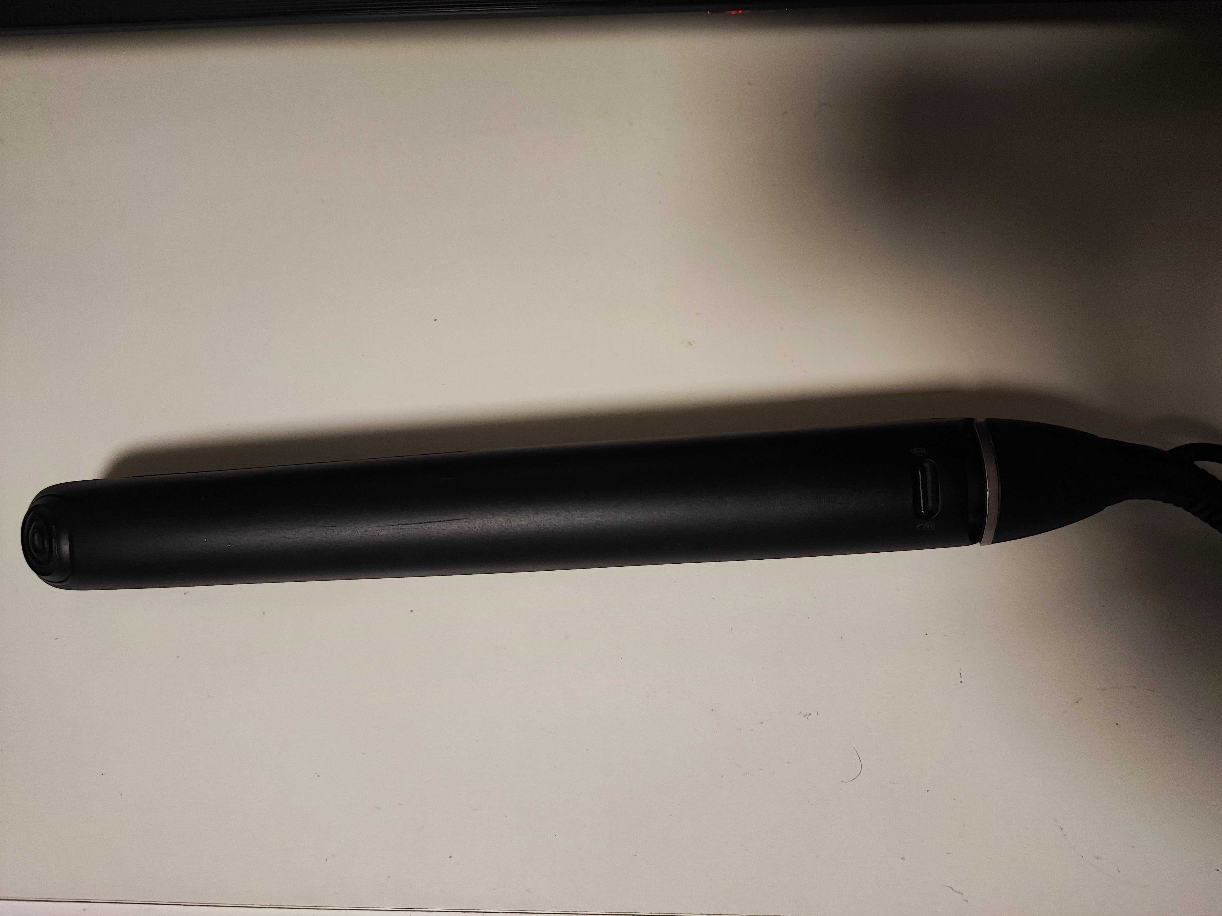 Утюжок стайлер для выравнивания волос Philips BHS677 состояние нового