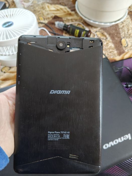 Планшет DIGMA на запчастини
