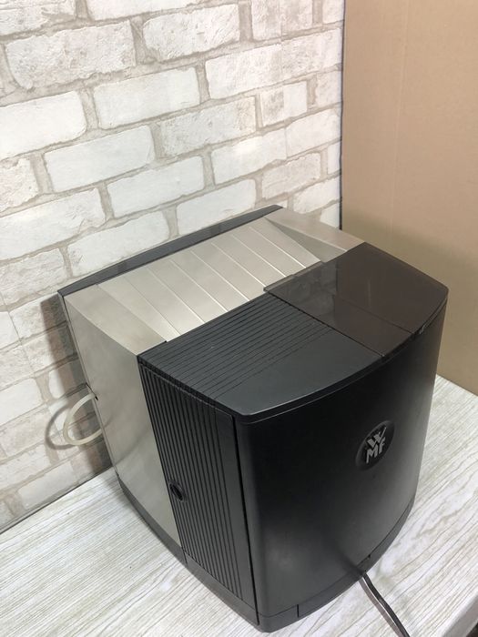 Професійна Кофемашина/Кавомашина  б/у WMF 1000 . Б/у . Капучино!