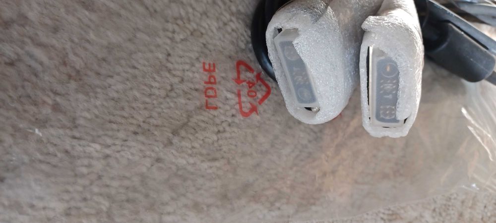 PRZEWÓD, kabel typu DVI-DVI, 1,8 m, nowy